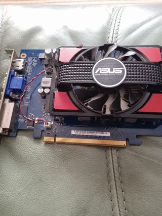 Tarjeta Gráfica ASUS GT 440