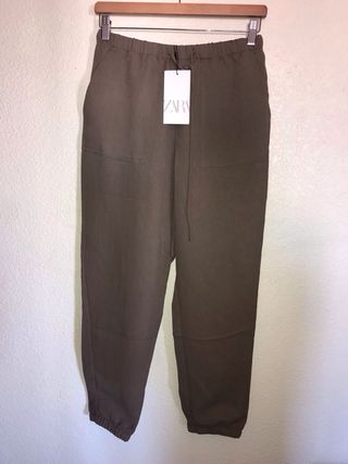 Pantalón jogger fluido de Zara