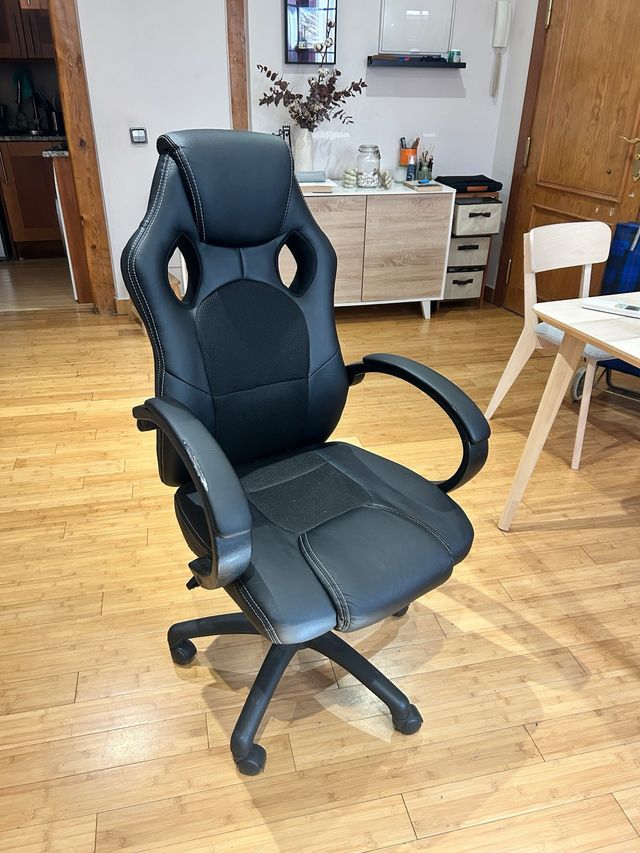 Silla gamer / escritorio