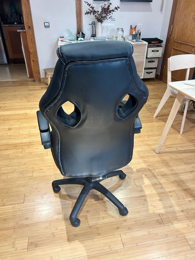 Silla gamer / escritorio