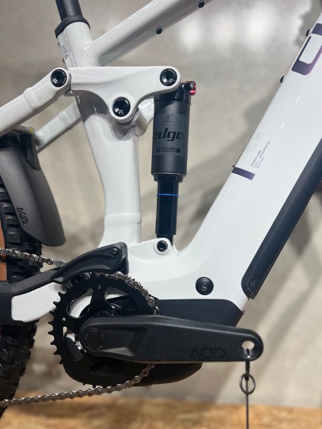 CUBE STEREO HYBRID ONE44 PRO 800 2025 COTTON