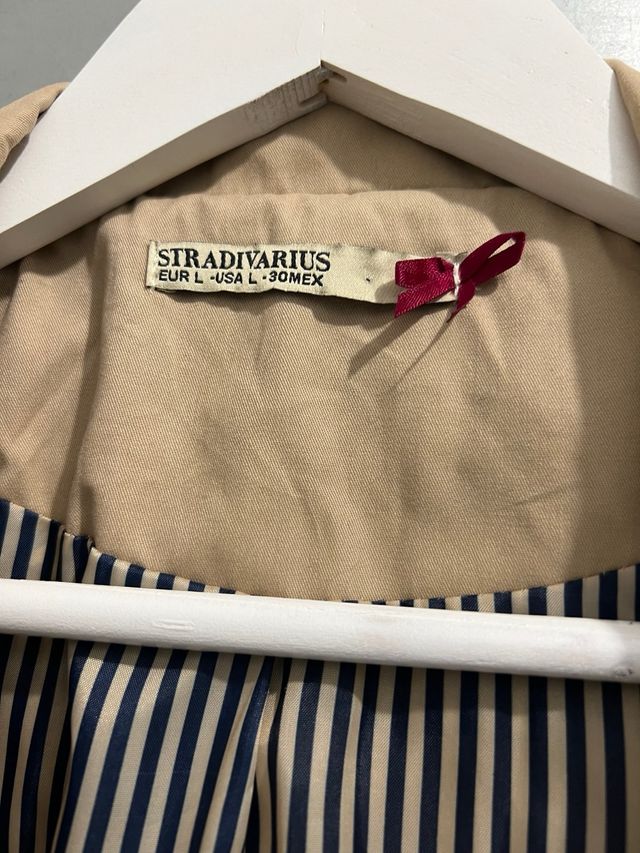 Gabardina Stradivarius