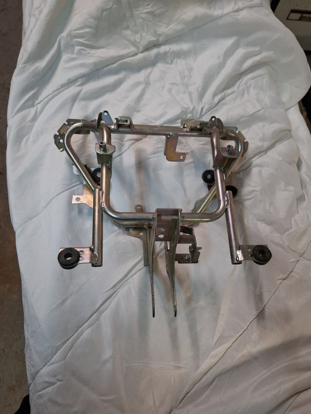 Araña honda forza 125