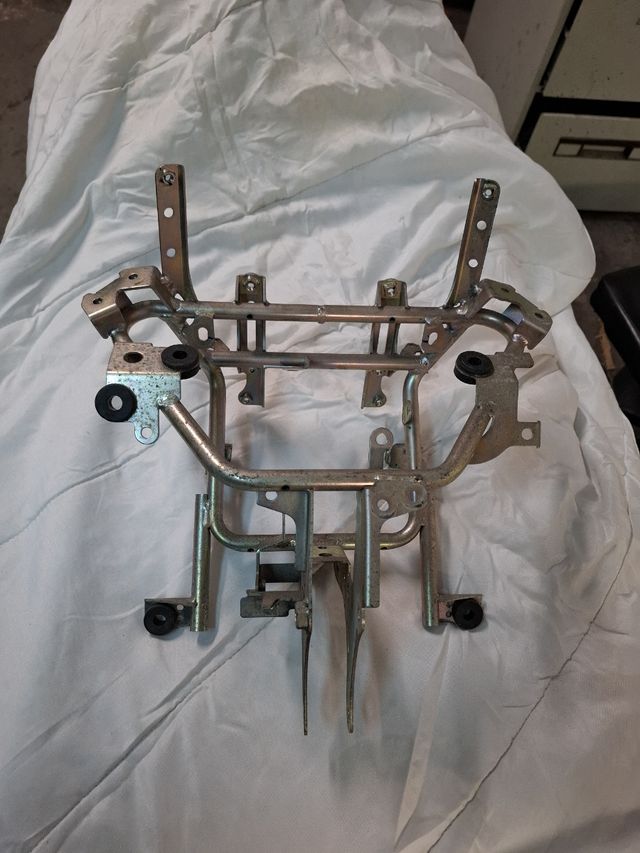 Araña honda forza 125