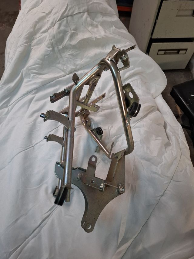 Araña honda forza 125