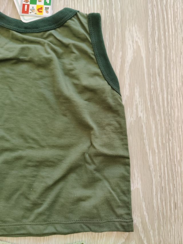 Pijama de niño. Sin mangas. Nuevo.