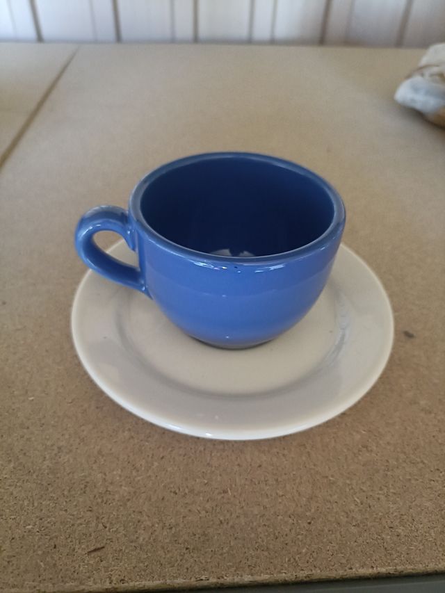 Conjunto de tacitas de porcelana