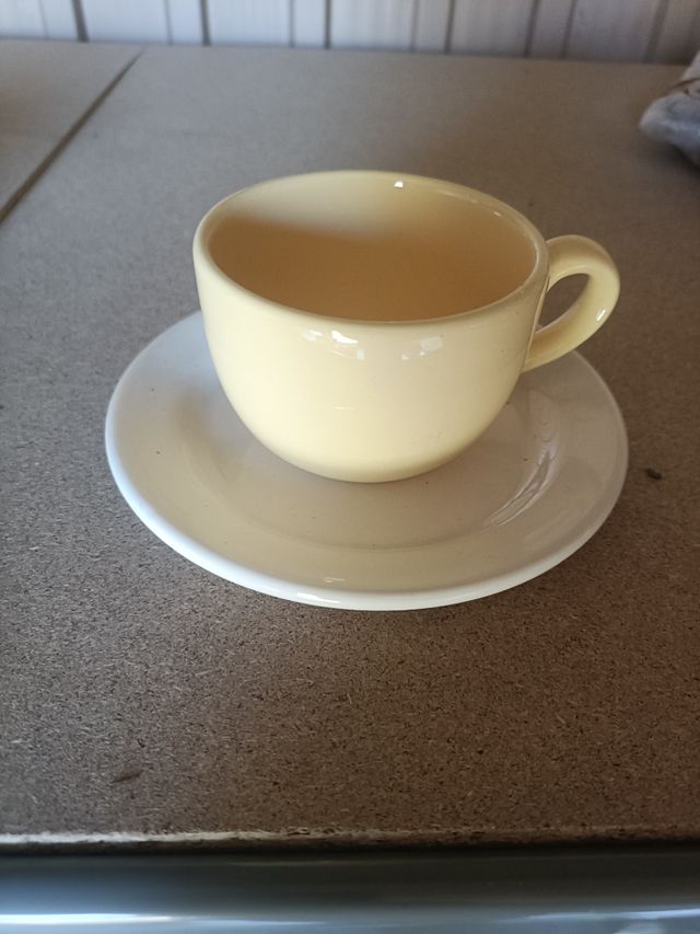 Conjunto de tacitas de porcelana