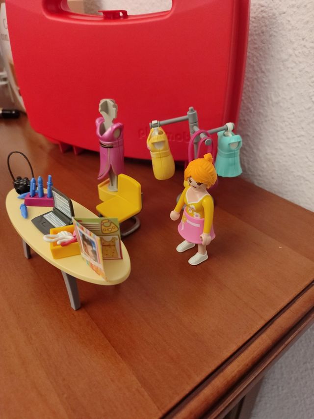 Kit Playmobil diseñadora de moda.