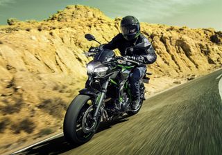 Kawasaki Z650 2025 nueva a estrenar