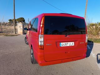 Mercedes-Benz Vito 2011