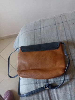 Bolso Stradivarius 