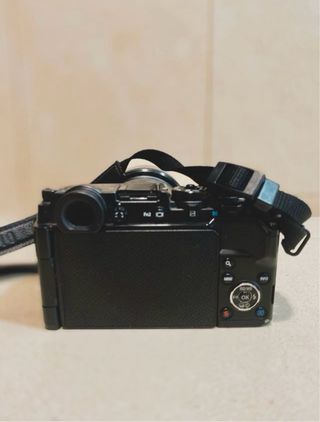 PACK Olympus Pen F black edition + 25mm