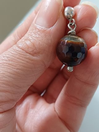 Orecchini in argento con pietre 
