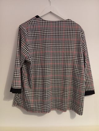 Chaqueta camiseta dos en uno