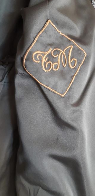 CHAQUETON DE PIEL