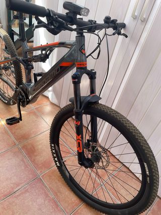 Bicicleta de montaña electrica