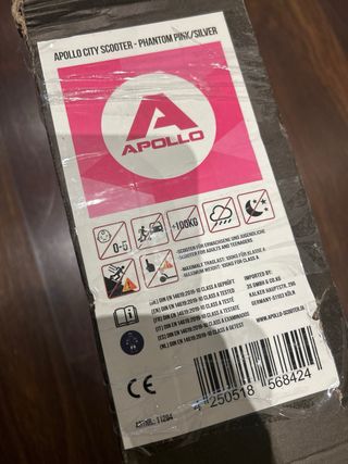Patinete rosa 2 ruedas nuevo a estrenar