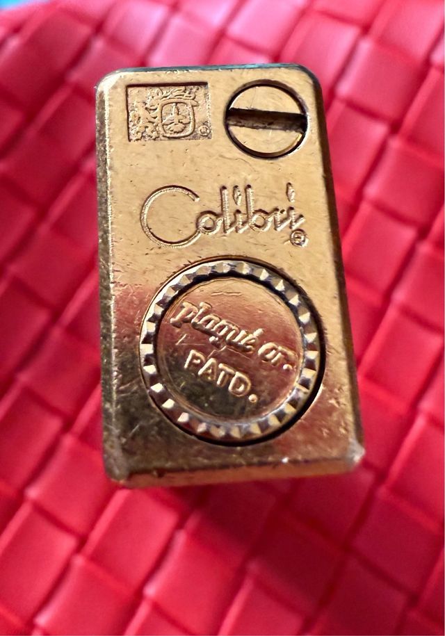 Accendino da collezione antico placcato in oro