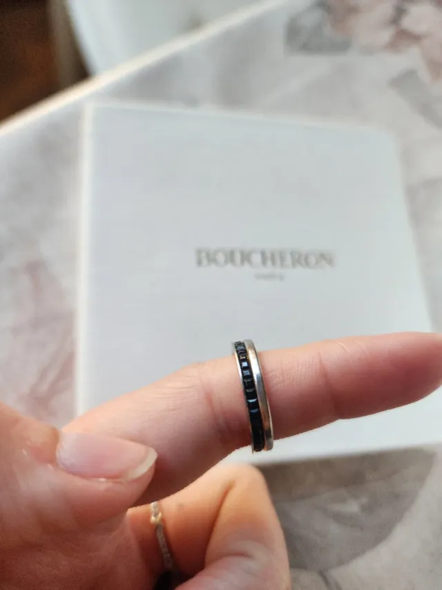 ANILLO BOUCHERON CERTIFICADO