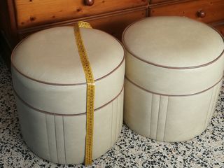 2 POUFFS VINTAGE POLIPIEL.
