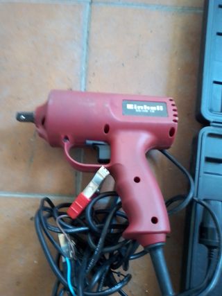 Llave percutora a presion