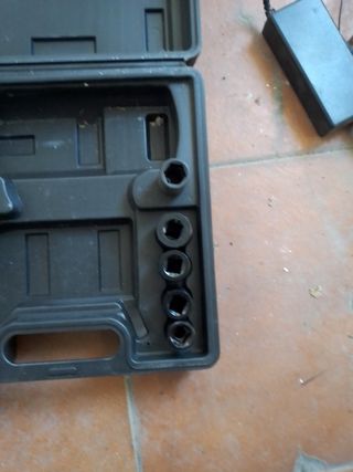 Llave percutora a presion
