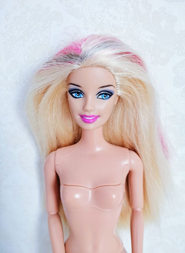 Barbie Style articulada