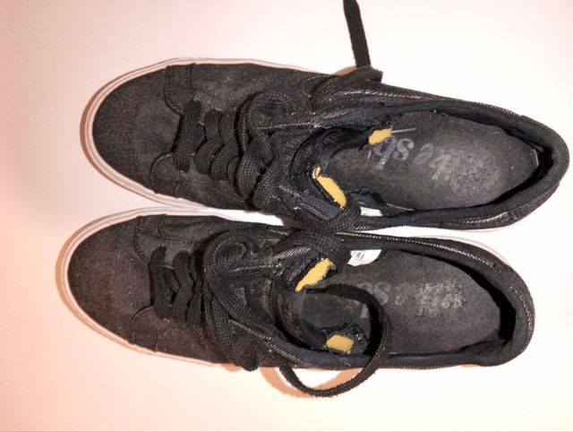 Nike zapatillas negras casi nuevas