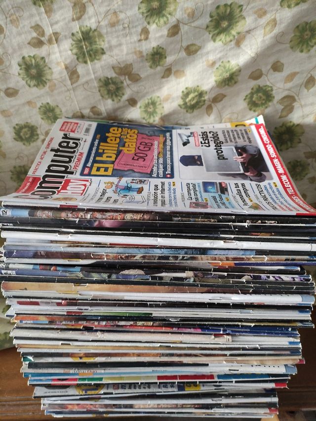 Lote 90 revistas computer hoy informatic