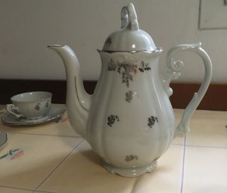 Set caffé vintage porcellana bianca e argento