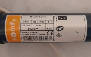 2 motores mecánicos SOMFY y tubos para persiana