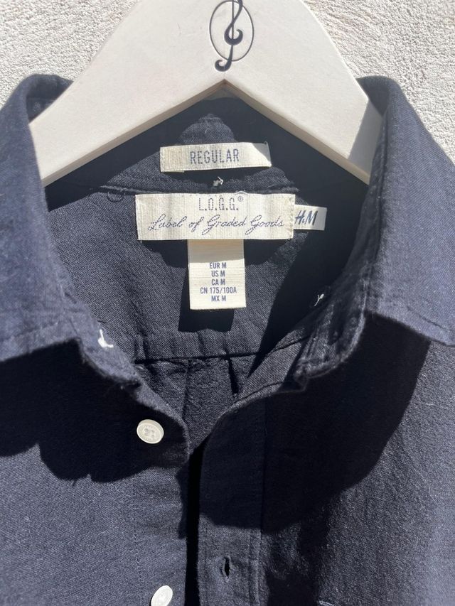 Camisa lisa azul marino HYM