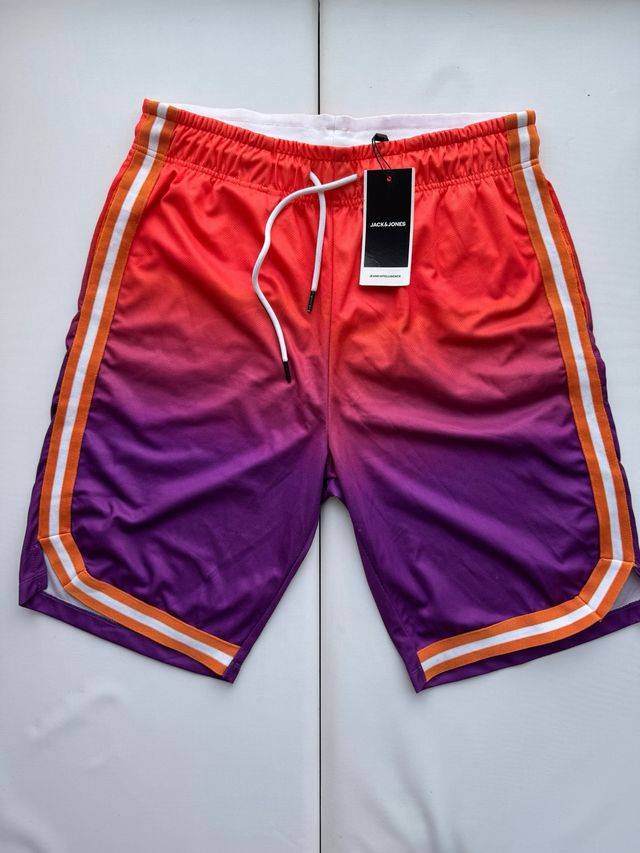 Pantalon deportivo corto