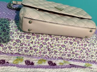 Bolso guess de hombro