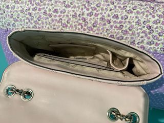 Bolso guess de hombro