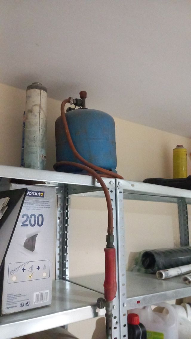 Se vende bombona con soplete