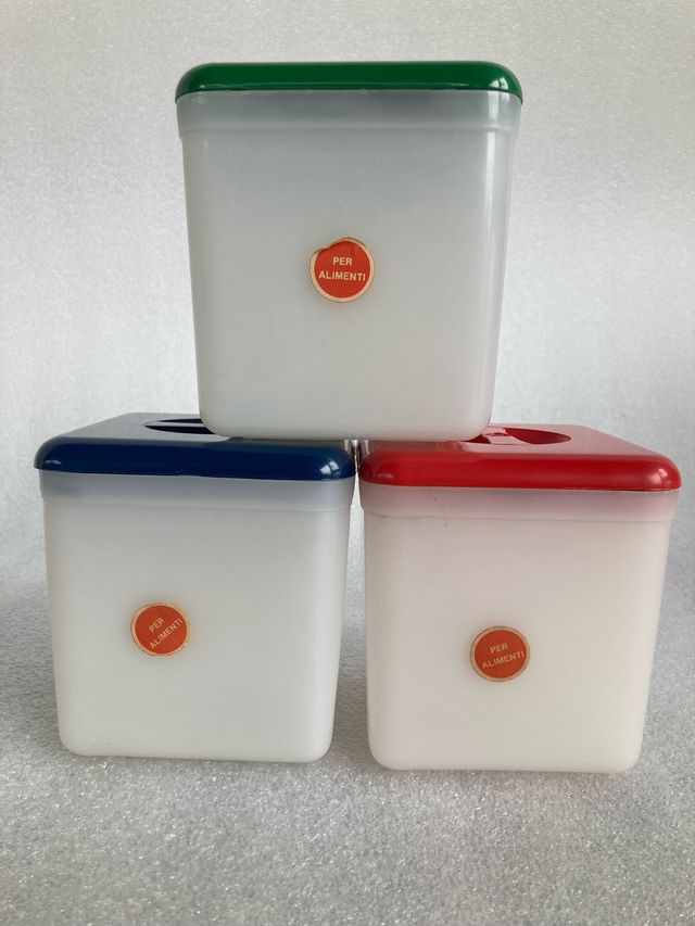 Barattoli plastica anni ‘60 ‘70