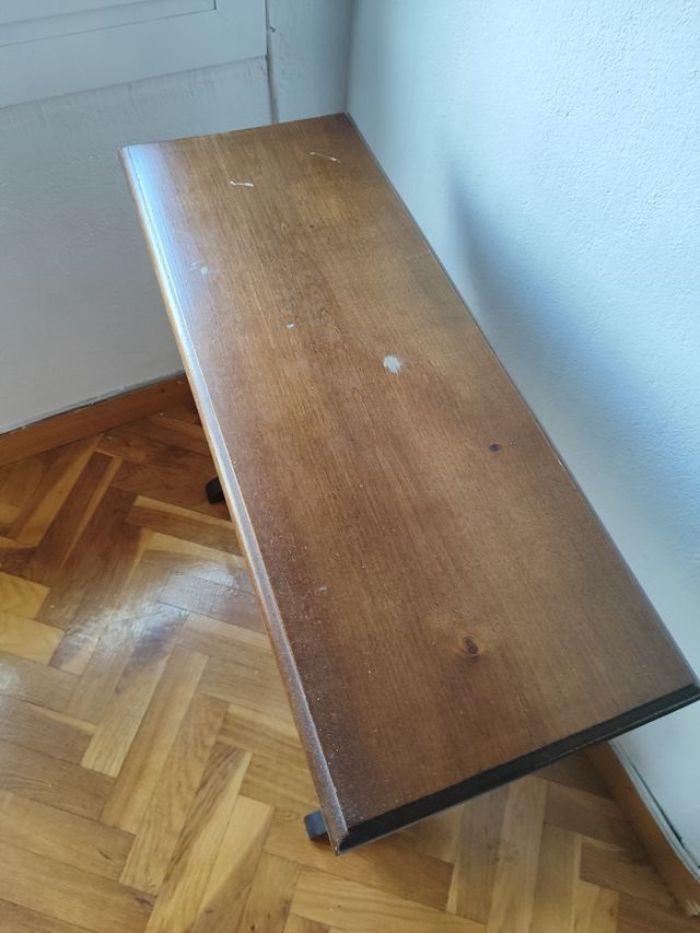 Armadietto per riviste antico