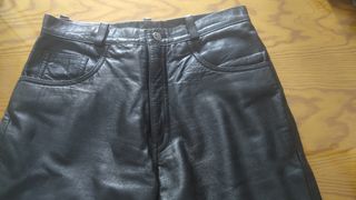 PANTALÓN DE PIEL MUJER 