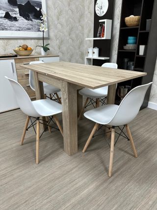 NUEVA MESA PEQUEÑA EXTENSIBLE + 4 SILLAS NORDICAS