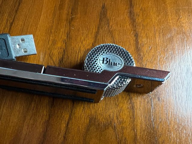 Micrófono Blue Tiki Ultra Compact USB