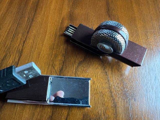 Micrófono Blue Tiki Ultra Compact USB