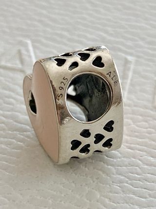 Pandora charm ORIGINAL corazon esmalte rosa
