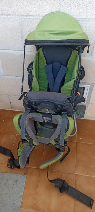 Mochila portabebés montaña