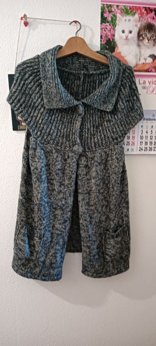 Cárdigan sin mangas calentito