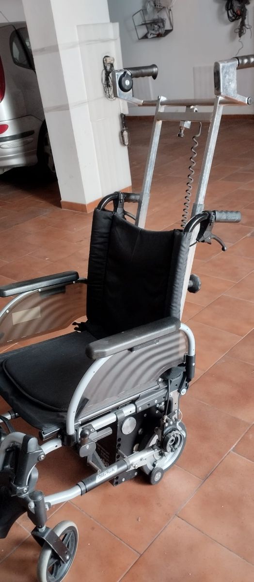 Silla sube escalera minusválido