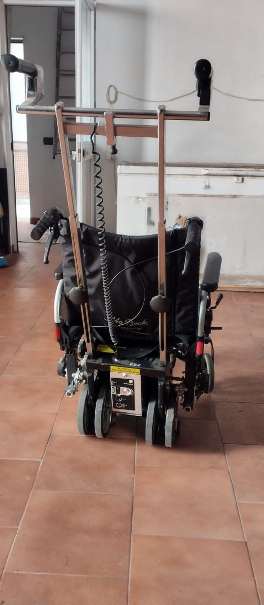 Silla sube escalera minusválido