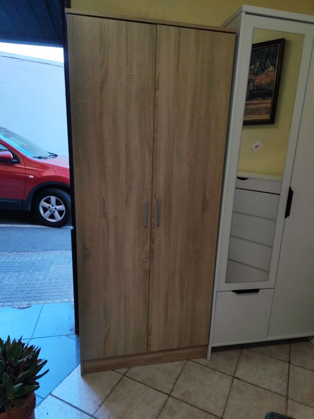 Armario dos puertas