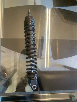 Amortiguador trasero negro para piaggio